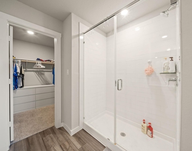 1117 Tipton St - Photo Thumbnail 21