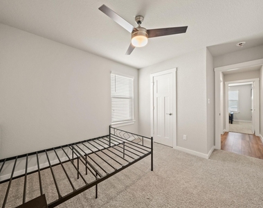 1117 Tipton St - Photo Thumbnail 30