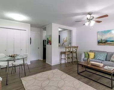 1200 Mariposa Dr - Photo Thumbnail 3