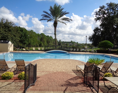682 Candlebark Drive - Photo Thumbnail 15
