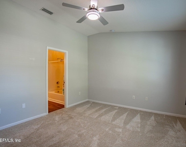 721 Crystal Way - Photo Thumbnail 20