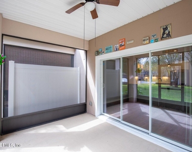 721 Crystal Way - Photo Thumbnail 37