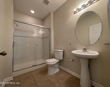 3125 E Banister Road - Photo Thumbnail 12