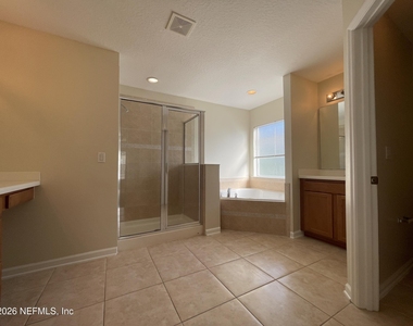 3125 E Banister Road - Photo Thumbnail 14