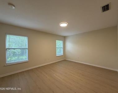 3125 E Banister Road - Photo Thumbnail 17