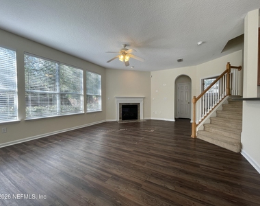 3125 E Banister Road - Photo Thumbnail 9