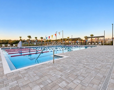 313 Jarama Circle - Photo Thumbnail 20