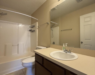 2564 Golden Lake Loop - Photo Thumbnail 10