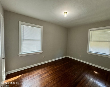 3508 Myra Street - Photo Thumbnail 12