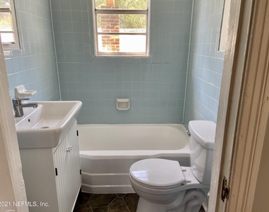 1651 Glendale Street - Photo Thumbnail 10