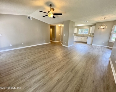 3625 Lumberjack Way - Photo Thumbnail 3