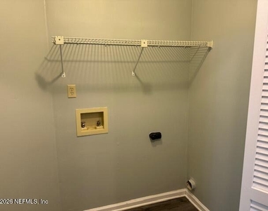 8166 Rocky Creek Drive - Photo Thumbnail 26