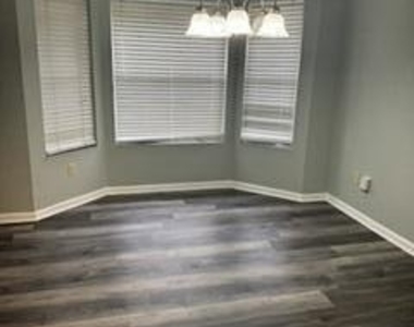 8166 Rocky Creek Drive - Photo Thumbnail 10