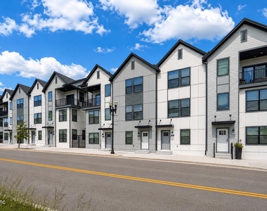 160 Barstow Place - Photo Thumbnail 18