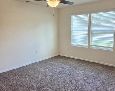 3158 Cold Leaf Way - Photo Thumbnail 13
