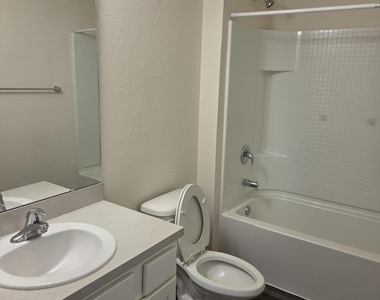 3158 Cold Leaf Way - Photo Thumbnail 21