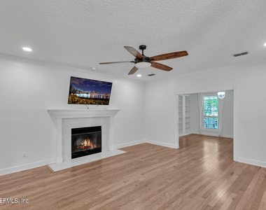 1427 Mallard Landing Boulevard - Photo Thumbnail 8