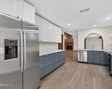 4063 Julington Creek Road - Photo Thumbnail 7