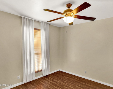 7869 Jeff Drive - Photo Thumbnail 13