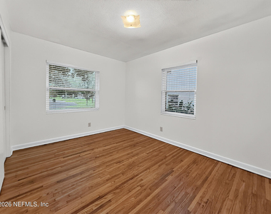 6306 Romilly Drive S - Photo Thumbnail 17