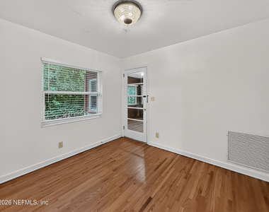 6306 Romilly Drive S - Photo Thumbnail 5