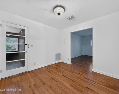 6306 Romilly Drive S - Photo Thumbnail 6