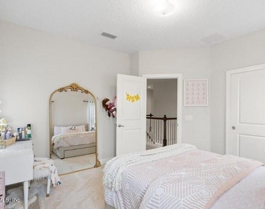245 Freshwater Drive - Photo Thumbnail 32