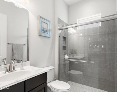 245 Freshwater Drive - Photo Thumbnail 20