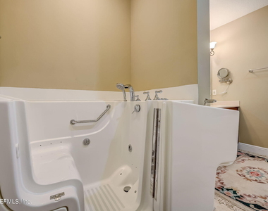 4300 S South Beach Parkway - Photo Thumbnail 28