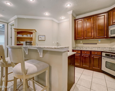 4300 S South Beach Parkway - Photo Thumbnail 14