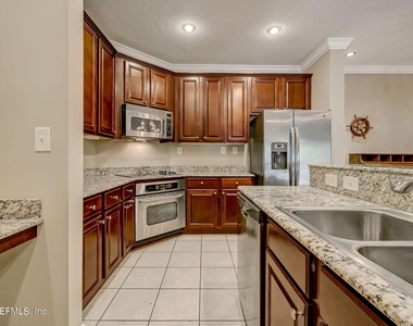 4300 S South Beach Parkway - Photo Thumbnail 16