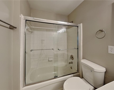 660 Alstonefield Drive - Photo Thumbnail 15