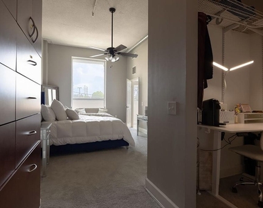 3820 Roswell Road - Photo Thumbnail 17