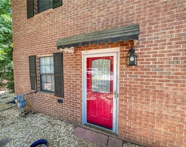 2251 Salt Springs Place - Photo Thumbnail 4