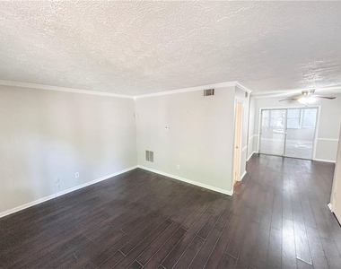 2251 Salt Springs Place - Photo Thumbnail 6