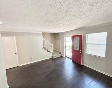 2251 Salt Springs Place - Photo Thumbnail 7
