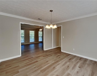 5054 Arbor Lane Sw - Photo Thumbnail 4