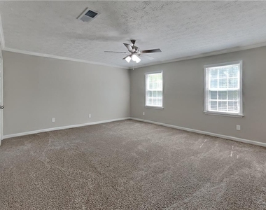 5054 Arbor Lane Sw - Photo Thumbnail 5