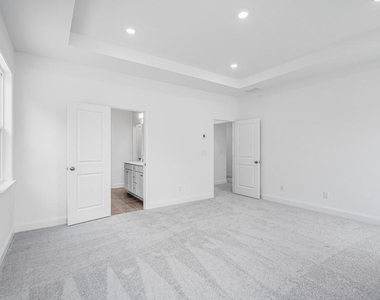 3372 Burkston Place - Photo Thumbnail 8