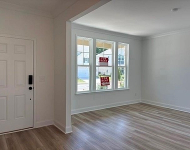 3372 Burkston Place - Photo Thumbnail 12