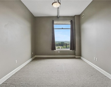 3820 Roswell Road Ne - Photo Thumbnail 14