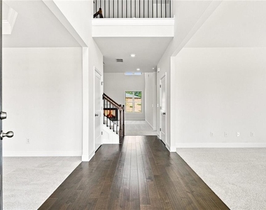 5837 Creek Indian Drive - Photo Thumbnail 5
