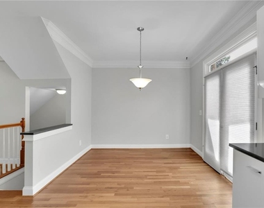 1079 Marietta Boulevard Nw - Photo Thumbnail 10