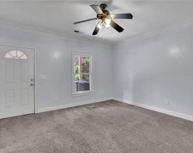 1079 Marietta Boulevard Nw - Photo Thumbnail 29