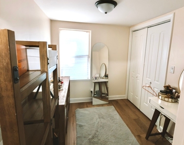 2227 W Cullerton Street - Photo Thumbnail 8