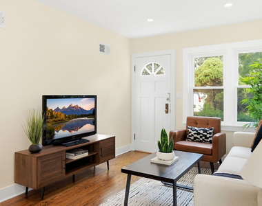 4438 N Narragansett Avenue - Photo Thumbnail 3