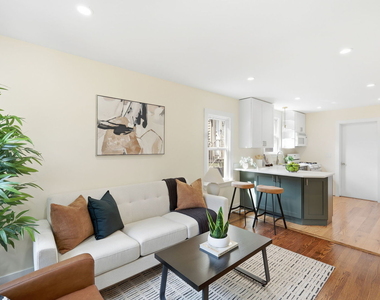 4438 N Narragansett Avenue - Photo Thumbnail 6