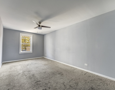 2530 N Neva Avenue - Photo Thumbnail 5