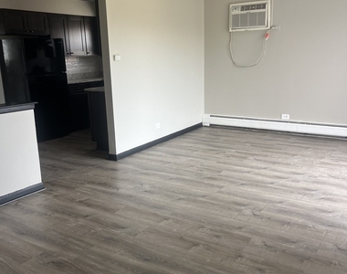 7041 99th Street - Photo Thumbnail 1