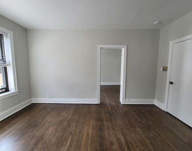 641 W Roscoe Street - Photo Thumbnail 7
